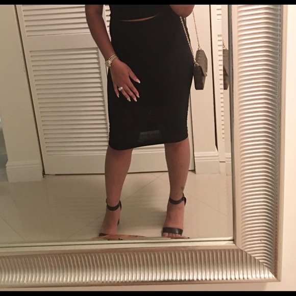 BCBGeneration Mesh Skirt - Picture 2 of 6